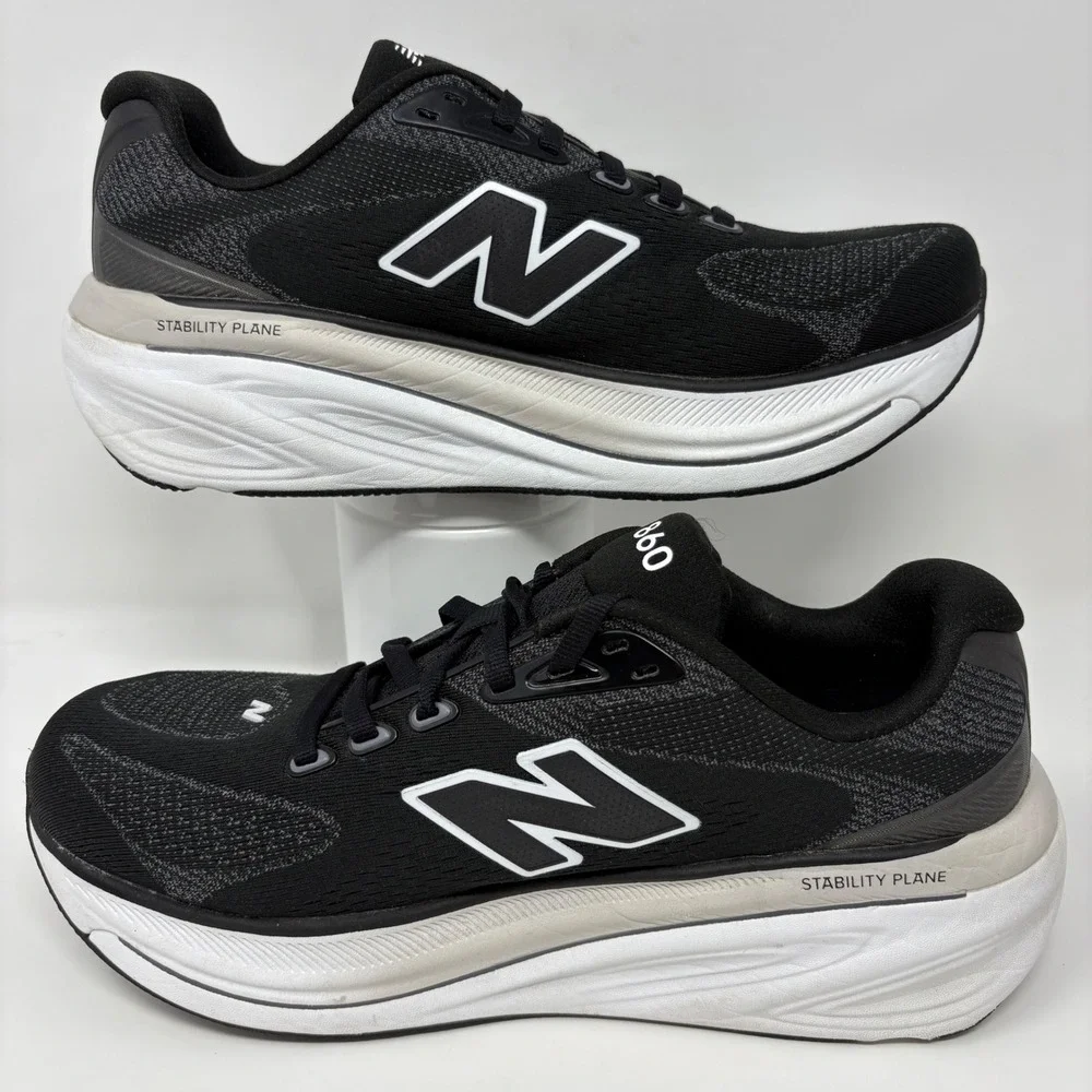 New Balance Fresh Foam X 860v15 Women's Size 9 Wide Black White Running Shoes